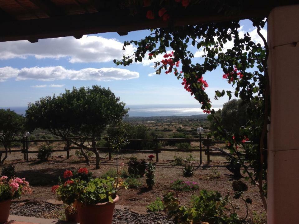 Villa Agriturismo Su Nuragheddu à Galtellì Extérieur photo